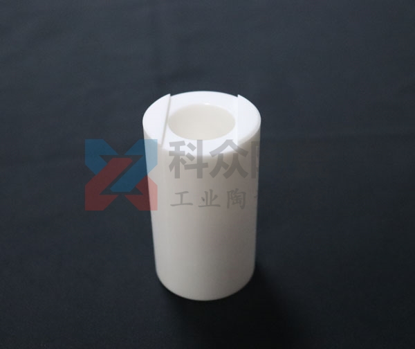 高鋁陶瓷耐磨管是什么？它的優點在哪？